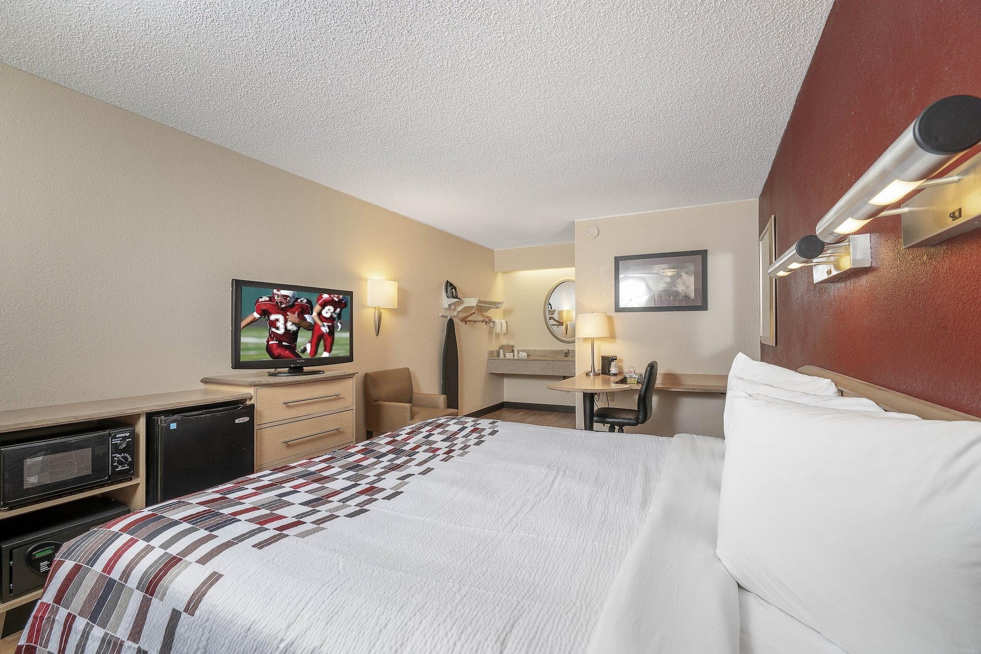 Red Roof Inn Detroit-Rochester Hills/ Auburn Hills Dış mekan fotoğraf