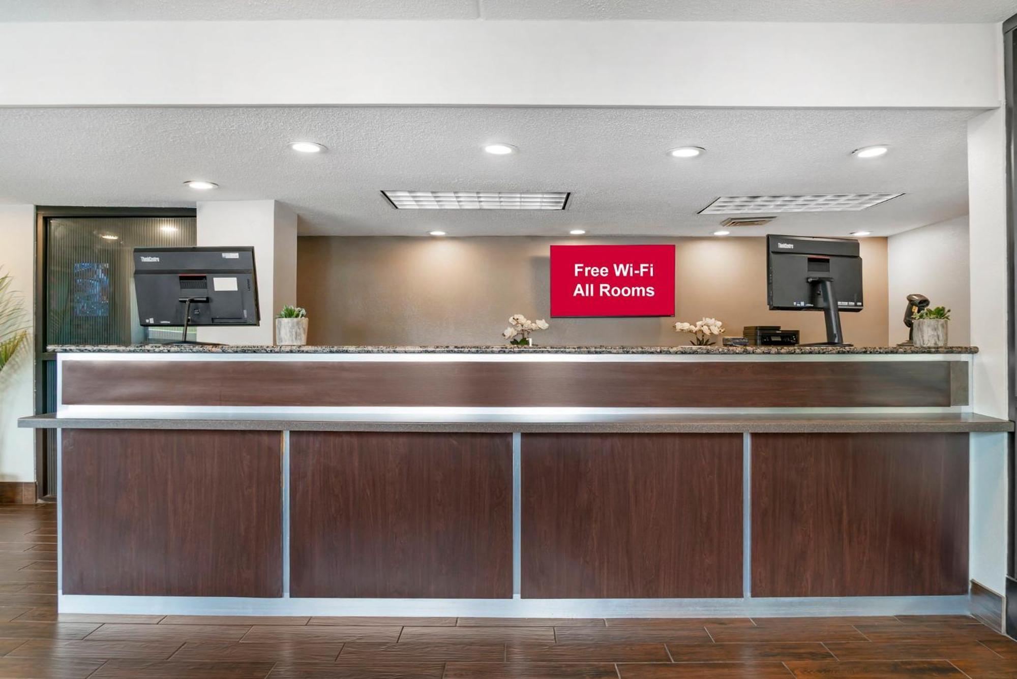 Red Roof Inn Detroit-Rochester Hills/ Auburn Hills Dış mekan fotoğraf