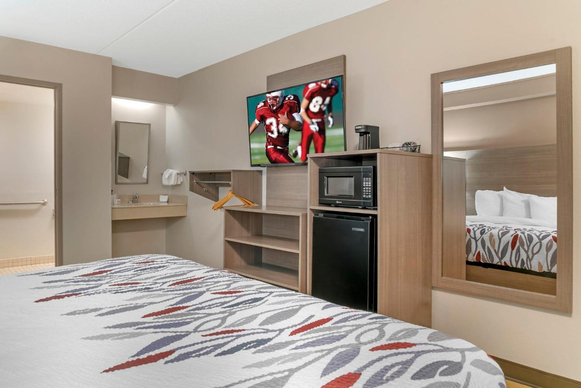 Red Roof Inn Detroit-Rochester Hills/ Auburn Hills Dış mekan fotoğraf