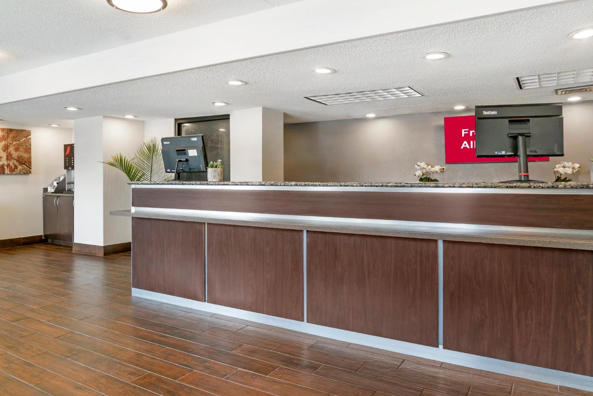 Red Roof Inn Detroit-Rochester Hills/ Auburn Hills Dış mekan fotoğraf