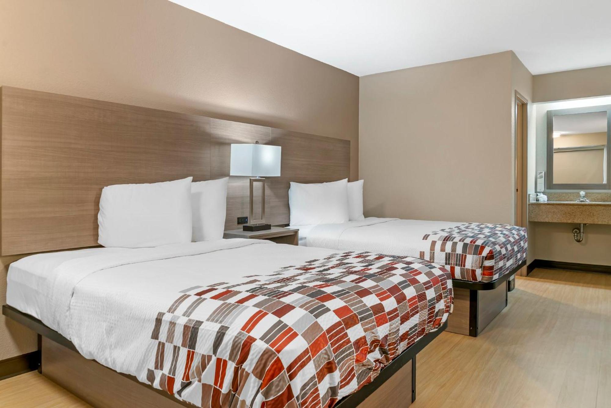 Red Roof Inn Detroit-Rochester Hills/ Auburn Hills Dış mekan fotoğraf