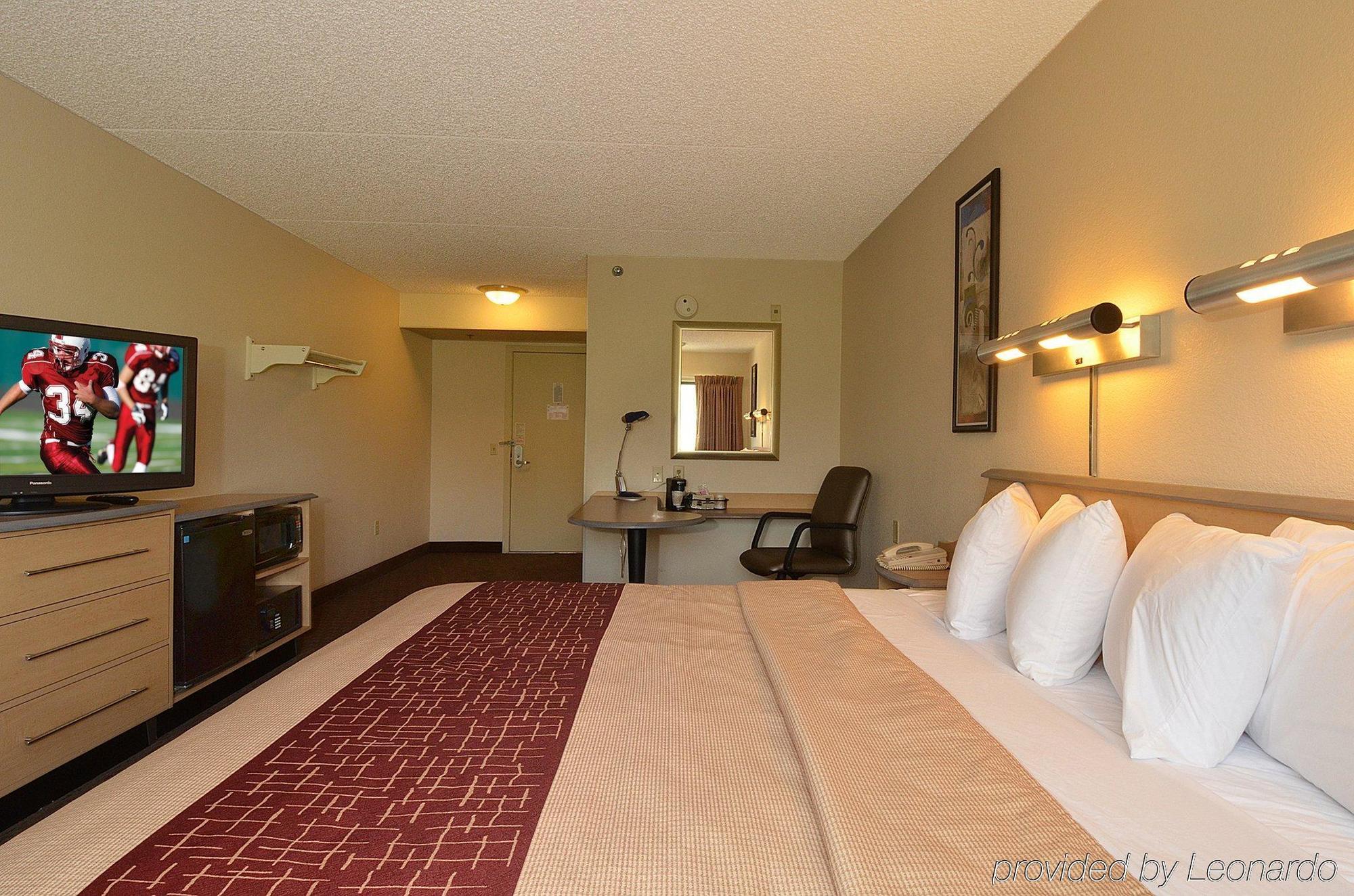 Red Roof Inn Detroit-Rochester Hills/ Auburn Hills Dış mekan fotoğraf