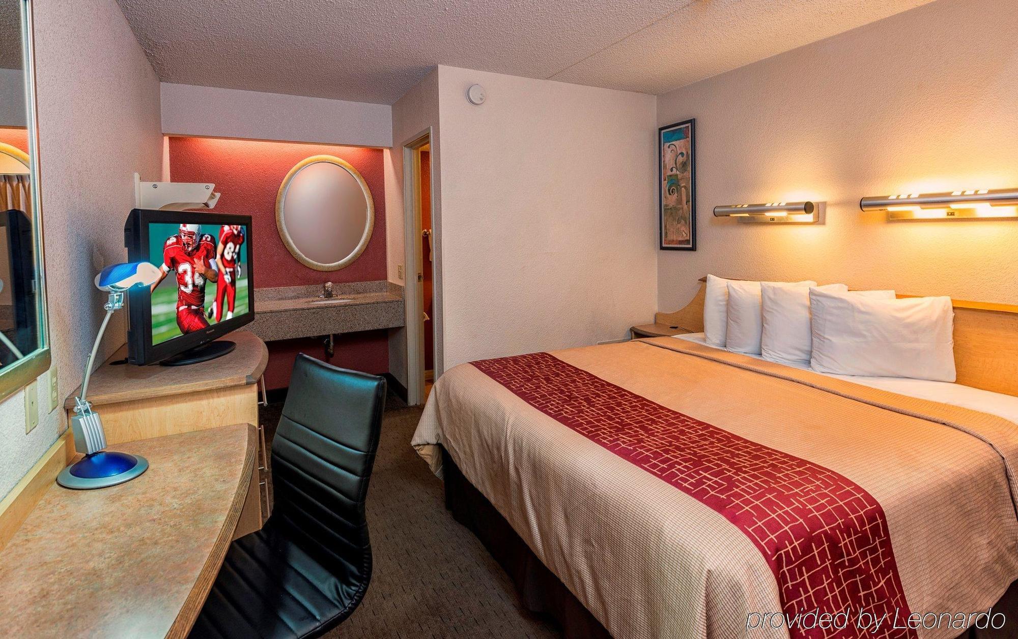 Red Roof Inn Detroit-Rochester Hills/ Auburn Hills Dış mekan fotoğraf