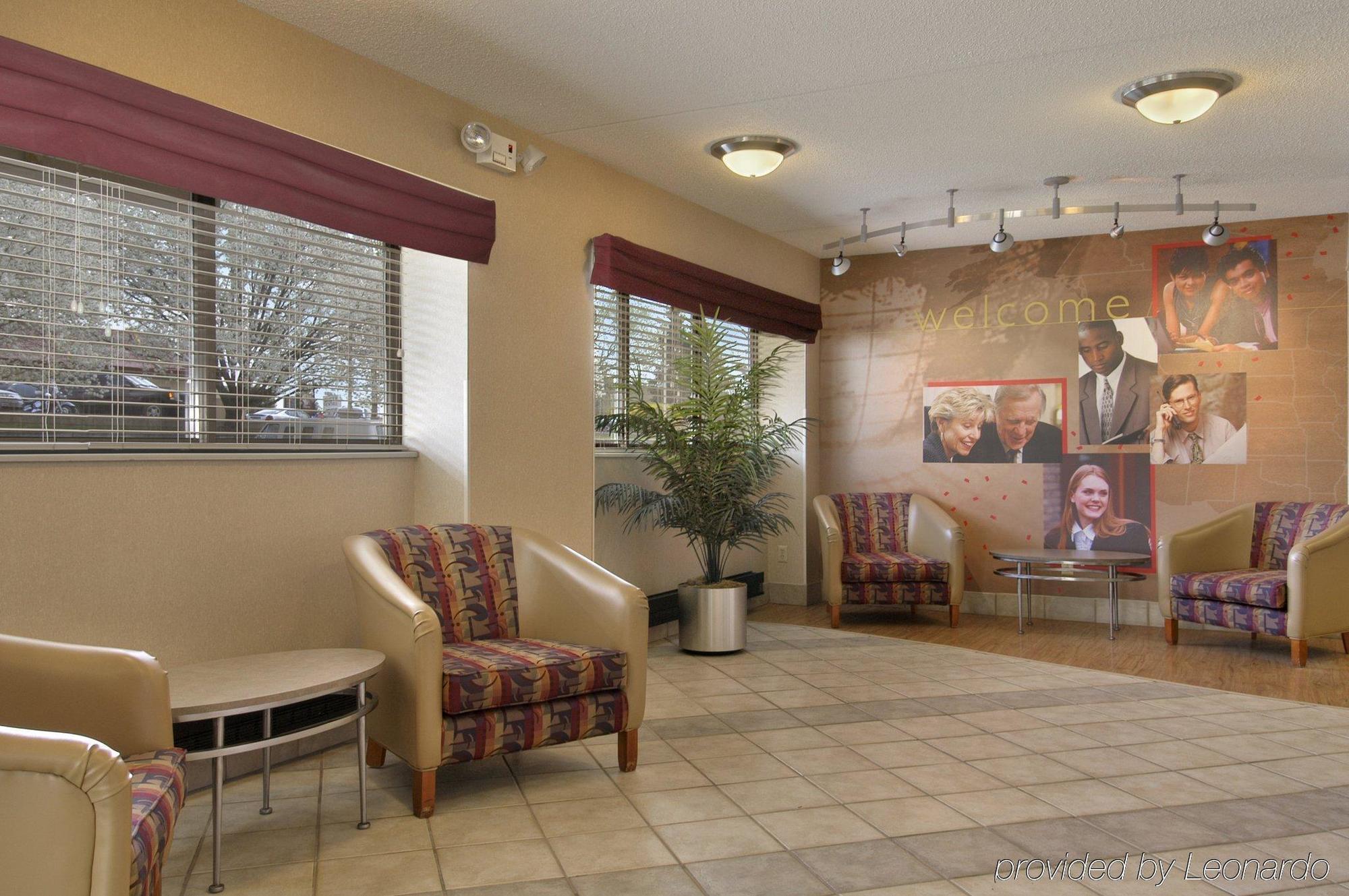Red Roof Inn Detroit-Rochester Hills/ Auburn Hills Dış mekan fotoğraf